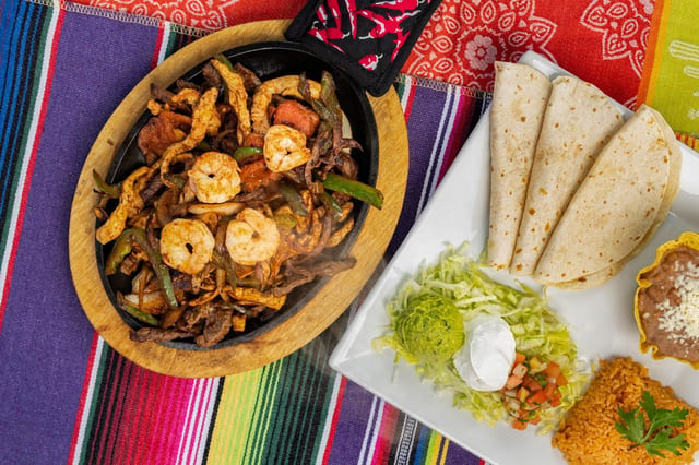 Fajitas Surf & Turf.