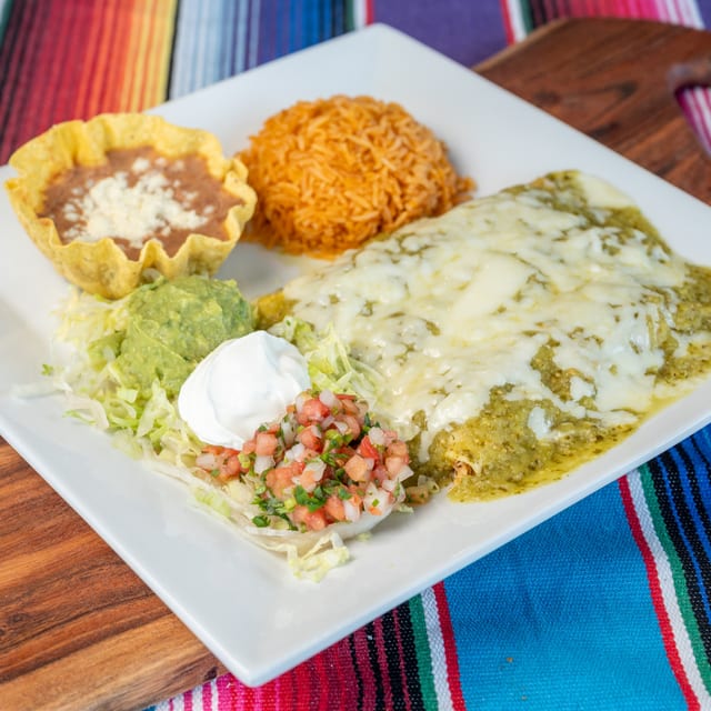 Enchiladas Supremas.