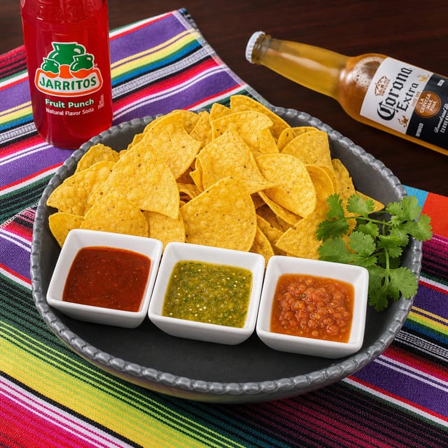 Chips & Salsa.